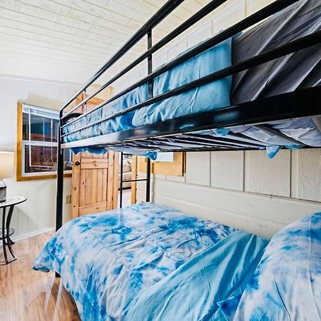 Cozy Cub Mountain Escape Villa Gatlinburg Bagian luar foto